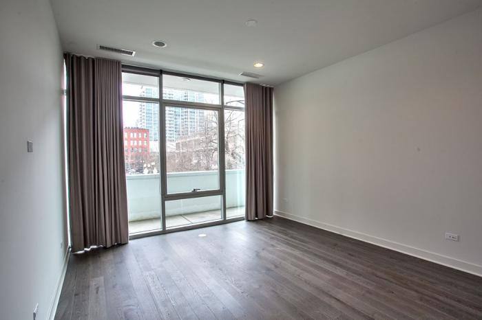 Apartment for rent at 858 N Franklin St, Chicago, IL 60610