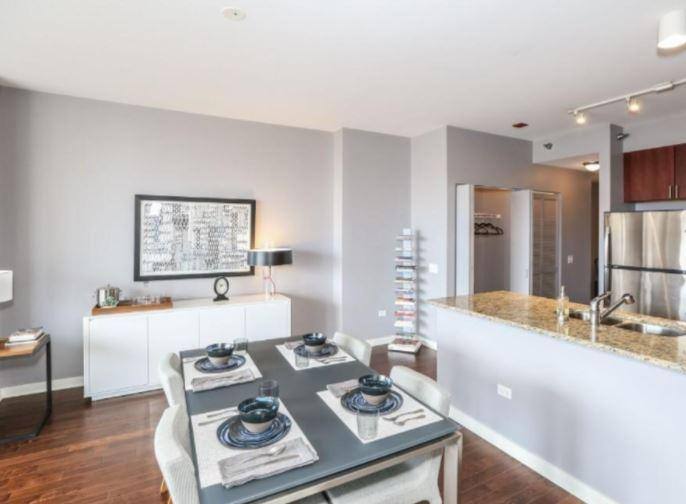 Apartment for rent at 730 S Clark St, Chicago, IL 60605