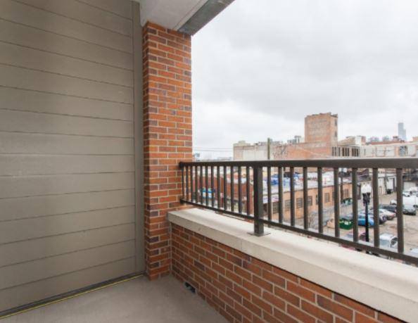 Apartment for rent at 2300 S Michigan Ave, Chicago, IL 60616