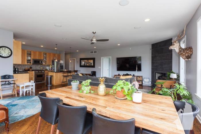 Condo for rent at 1901 W Division #3N, Chicago, IL 60622