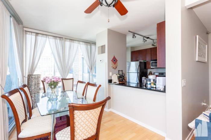 Condo for rent at 611 S Wells St #1504, Chicago, IL 60607