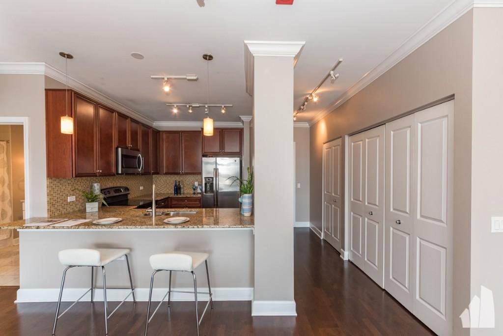 Condo for rent at 100 E 14th St #1009, Chicago, IL 60605