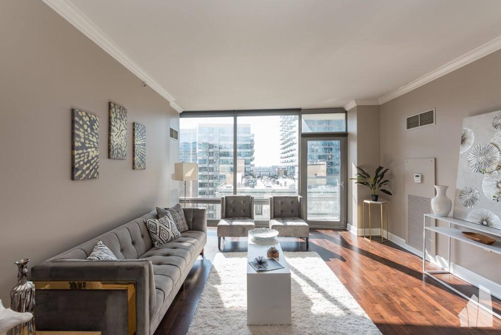 Condo for rent at 100 E 14th St #1009, Chicago, IL 60605