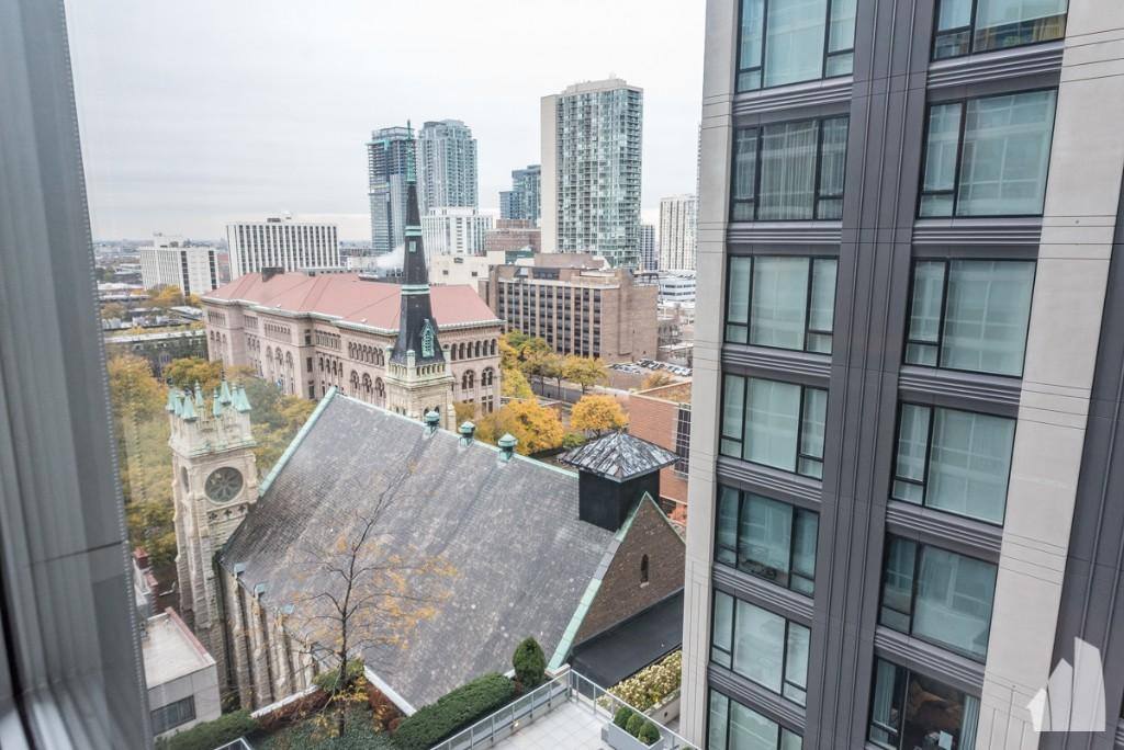 Condo for rent at 2 W Delaware Place #1208, Chicago, IL 60610