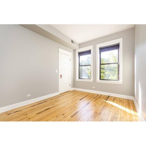Apartment for rent at 3634 W Wrightwood #2E, Chicago, IL 60647