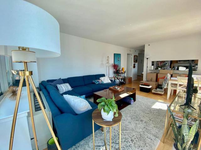 Apartment for rent at 2 Gold St #4001, New York, NY 10038