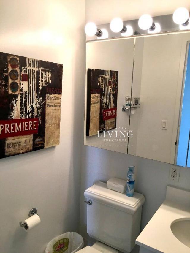 Apartment for rent at 2 Gold St #4001, New York, NY 10038