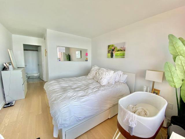 Apartment for rent at 400 Chambers St #12G, New York, NY 10282