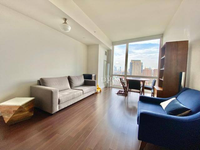 Apartment for rent at 200 N End Ave #32C, New York, NY 10282
