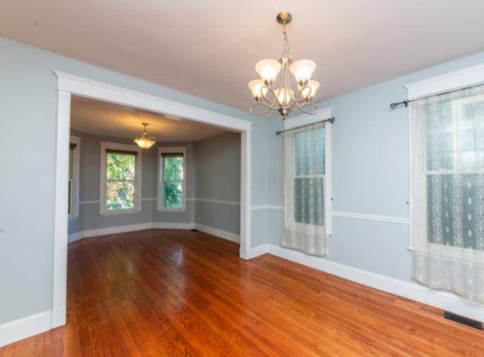 Apartment for rent at 1505 W Wellington Ave #1, Chicago, IL 60657