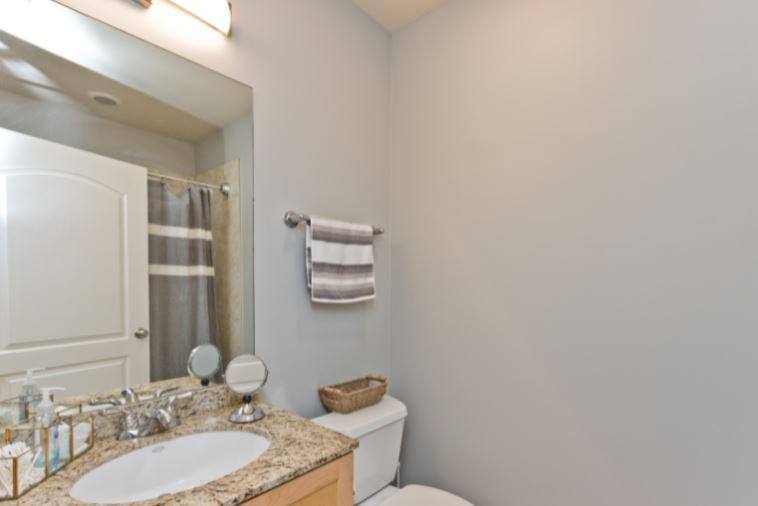 Condo for rent at 930 W Dakin #4W, Chicago, IL 60613