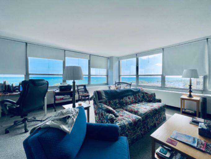 Apartment for rent at 3550 N Lake Shore #1915, Chicago, IL 60657