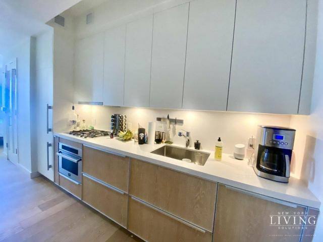 Apartment for rent at 19 Dutch St #38C, New York, NY 10038