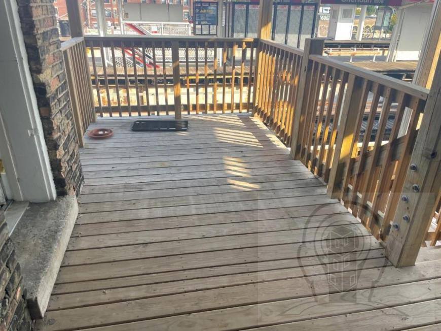 Apartment for rent at 1010 W Dakin St #3, Chicago, IL 60613
