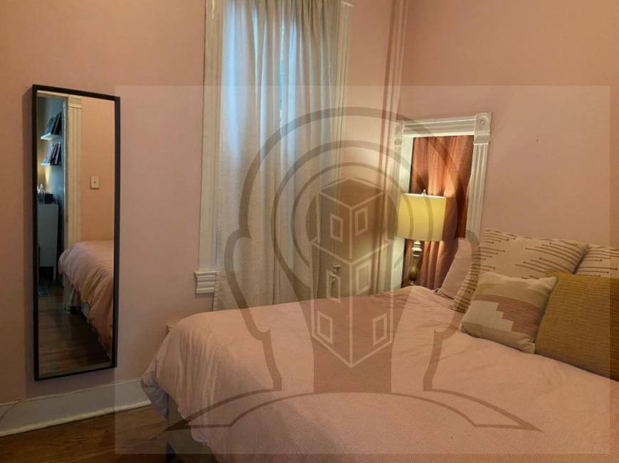 Apartment for rent at 1058 N Rockwell St #2F, Chicago, IL 60622
