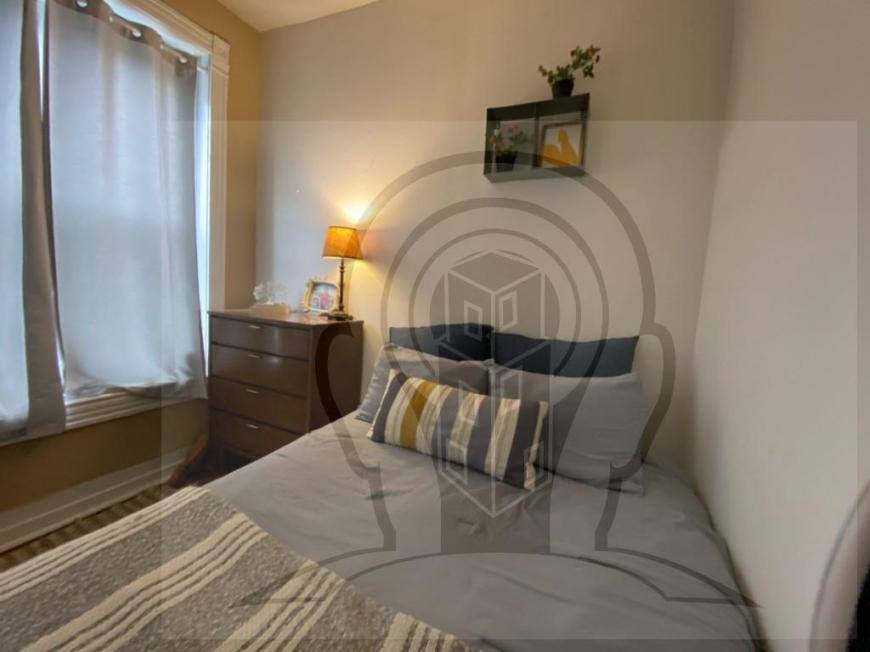 Apartment for rent at 1058 N Rockwell St #2F, Chicago, IL 60622