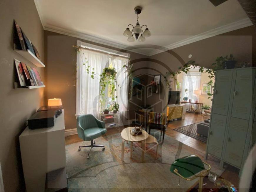 Apartment for rent at 1058 N Rockwell St #2F, Chicago, IL 60622