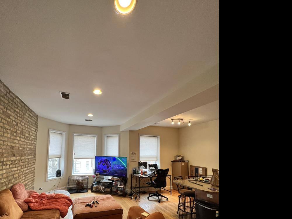 Condo for rent at 3750 N Wilton Ave #4, Chicago, IL 60613