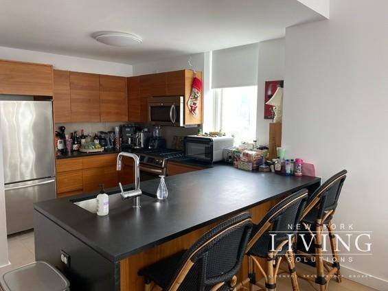 Apartment for rent at 550 W 45th St #2502, New York, NY 10036