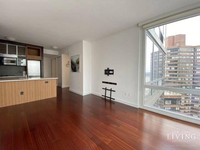 Apartment for rent at 620 W 42nd St #S31E, New York, NY 10036