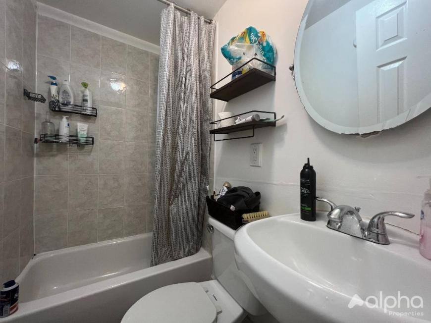 Apartment for rent at 161 E 107 St #P, New York, NY 10029
