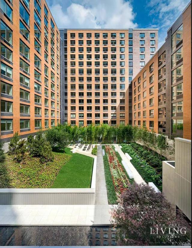 Apartment for rent at 550 W 45th St #1907, New York, NY 10036