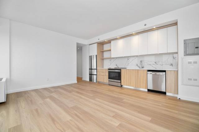 Apartment for rent at 71-82 Parsons Blvd #706, Fresh Meadows, NY 11365
