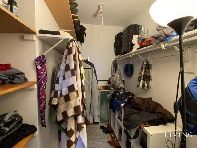 Townhouse for rent at 122 S 2nd St #1, Brooklyn, NY 11249
