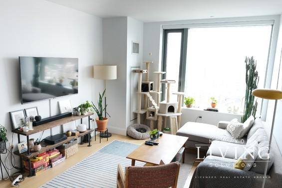 Apartment for rent at 10 City Point #23K, Brooklyn, NY 11201
