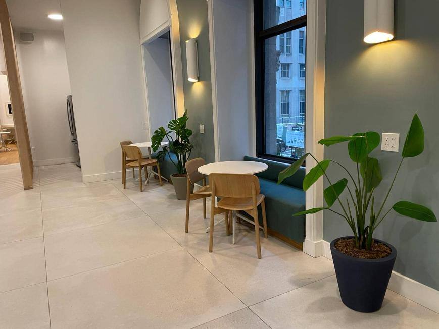 Apartment for rent at 525 Lexington Ave, New York, NY 10022