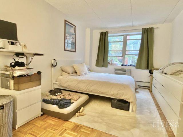 Apartment for rent at 301 Elizabeth St #3H, New York, NY 10012