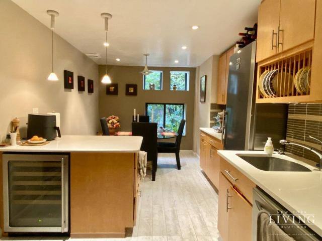 Apartment for rent at 248 E 31st St #3A, New York, NY 10016