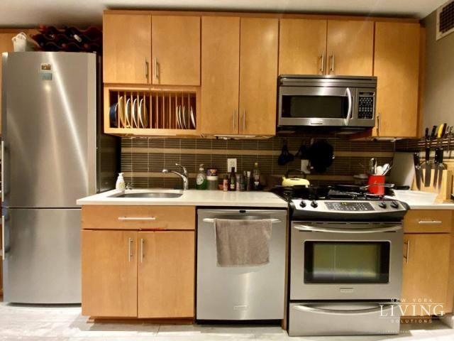 Apartment for rent at 248 E 31st St #3A, New York, NY 10016