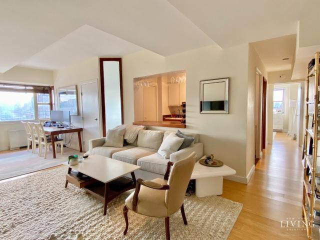 Apartment for rent at 15 Charles St #15A, New York, NY 10014