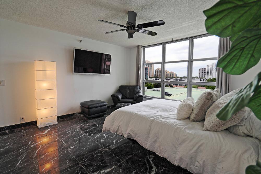 Apartment for rent at 3500 Mystic Pointe Dr #701, Miami Beach, FL 33141