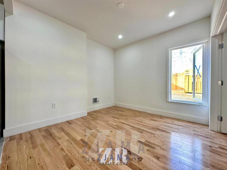 Apartment for rent at 936 4th Ave #2, Brooklyn, NY 11232