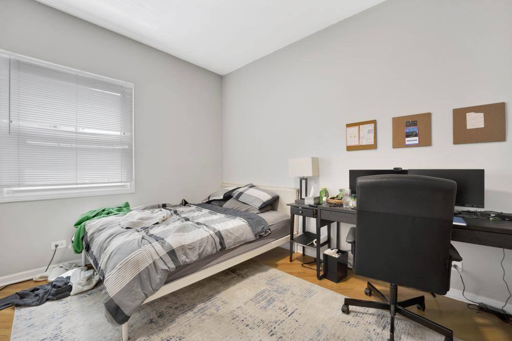Apartment for rent at 1512 N Wood St #1S, Chicago, IL 60622