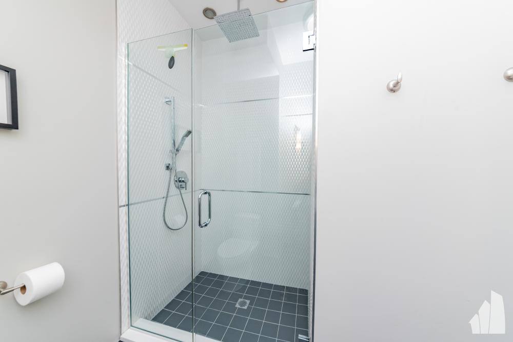 Condo for rent at 2112 W Rice #3, Chicago, IL 60622