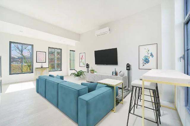 Apartment for rent at 658 Driggs Ave #2E, Brooklyn, NY 11211
