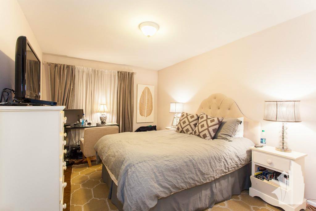 Apartment for rent at 1330 N Lasalle Dr #104, Chicago, IL 60610