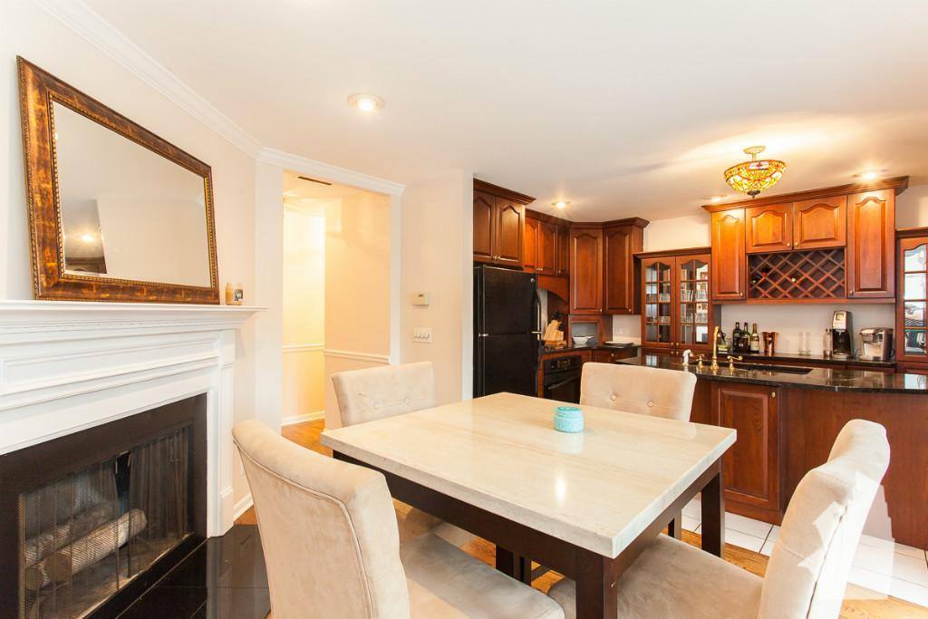 Apartment for rent at 1330 N Lasalle Dr #104, Chicago, IL 60610