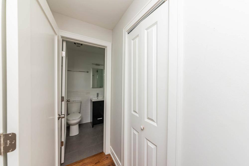 Apartment for rent at 2045 N Wolcott #2R, Chicago, IL 60614