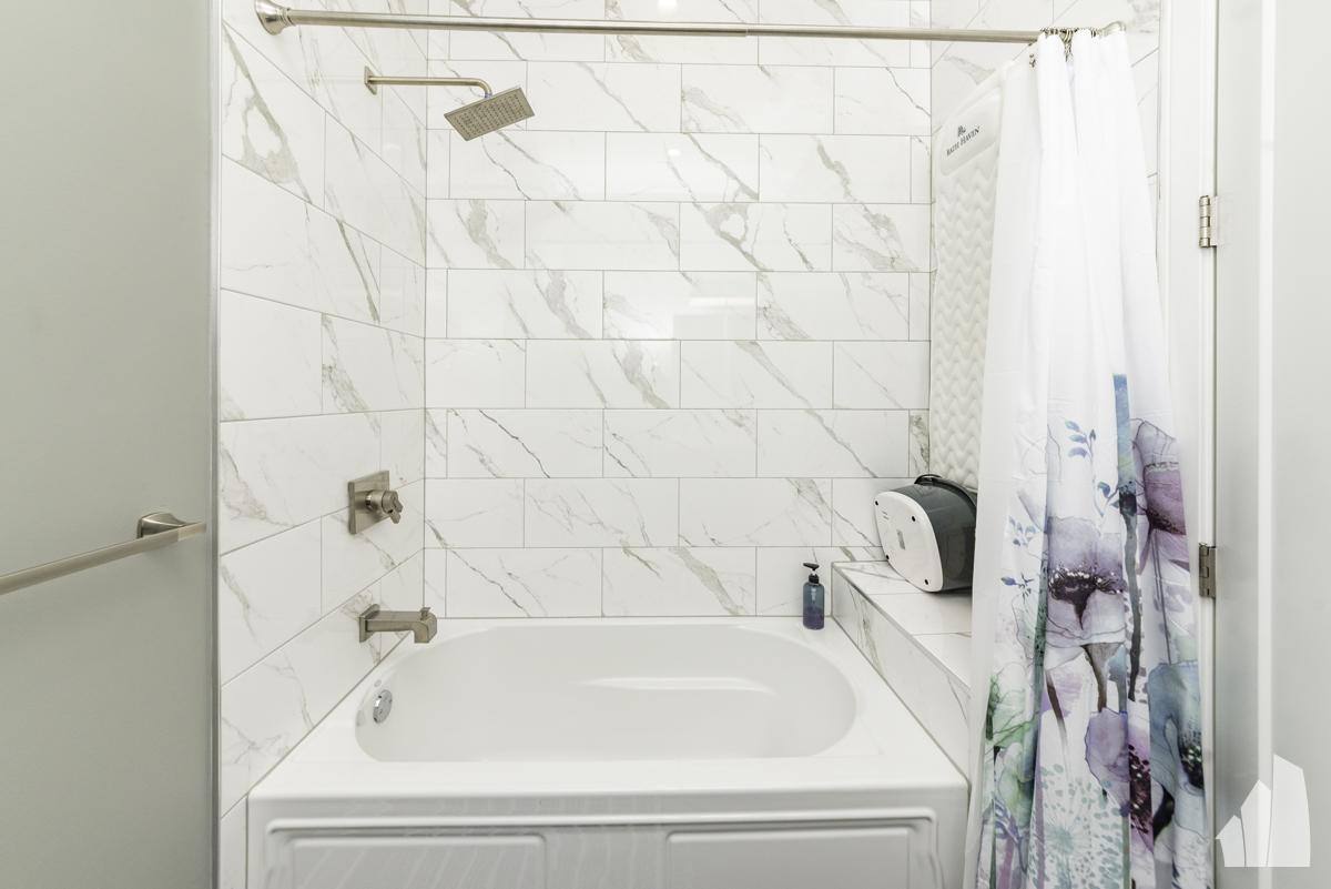 Condo for rent at 2618 W Fullerton Ave #2C, Chicago, IL 60647