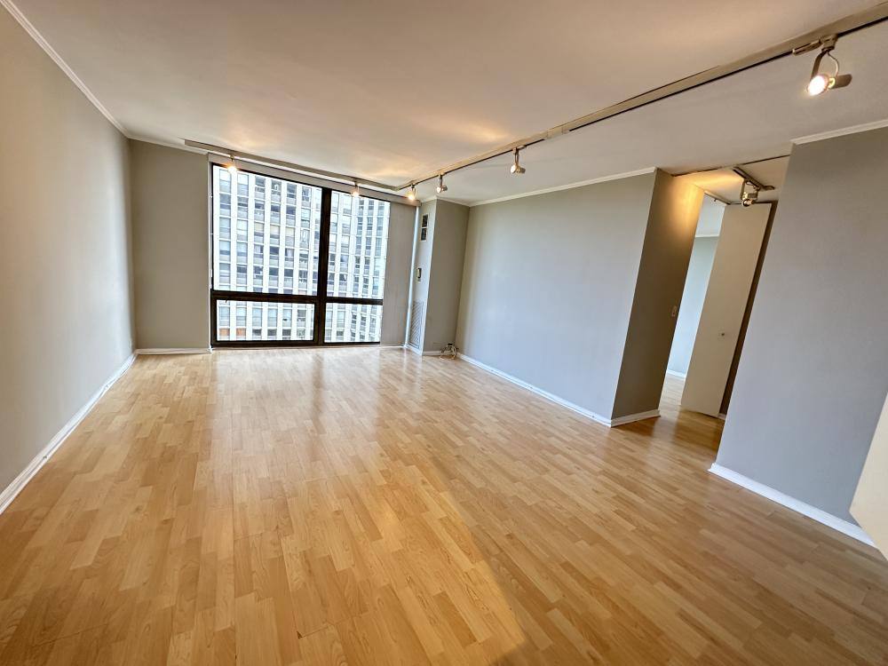 Condo for rent at 2650 N Lakeview Ave #1304 60, Chicago, IL 60614