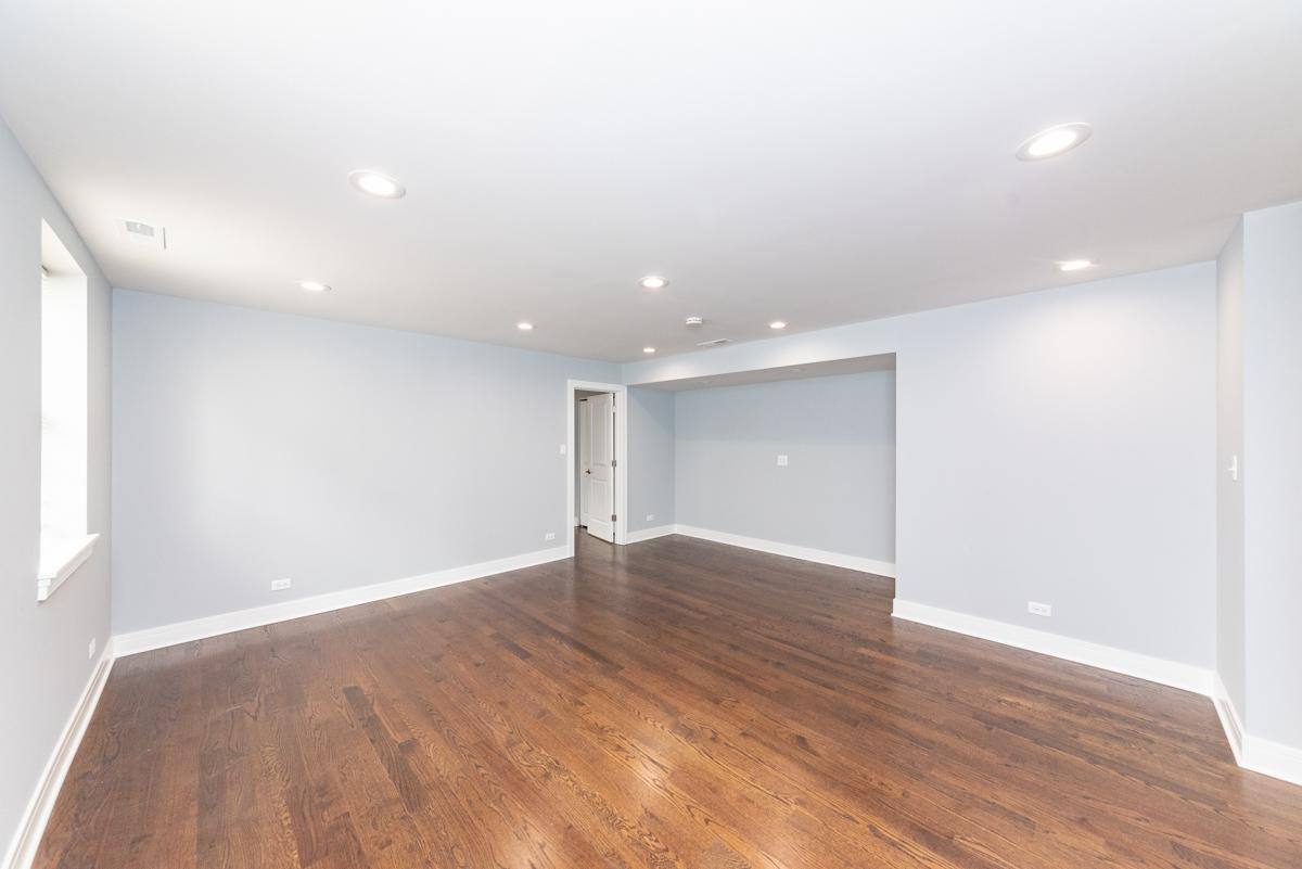 Apartment for rent at 2148 W Chicago #3F, Chicago, IL 60622