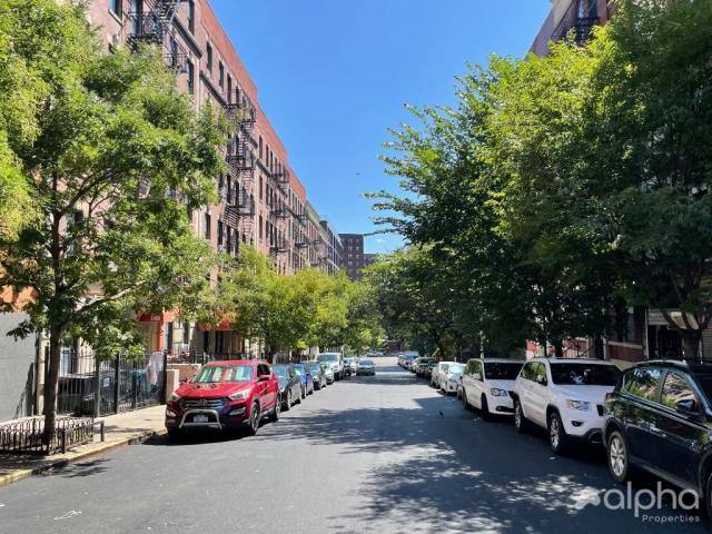 Apartment for rent at 173 E 101 #5, New York, NY 10029