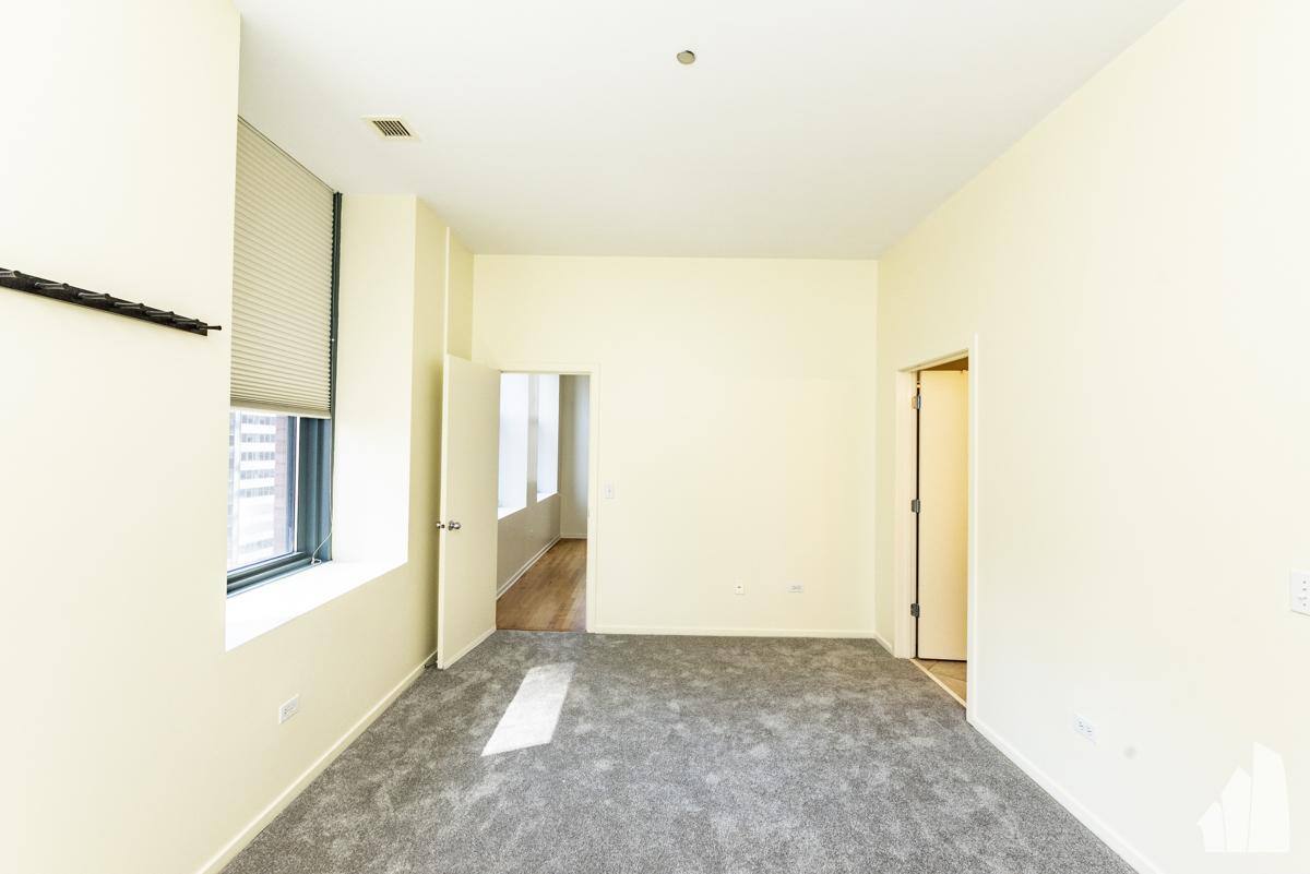 Apartment for rent at 208 W Washington St #1911, Chicago, IL 60606