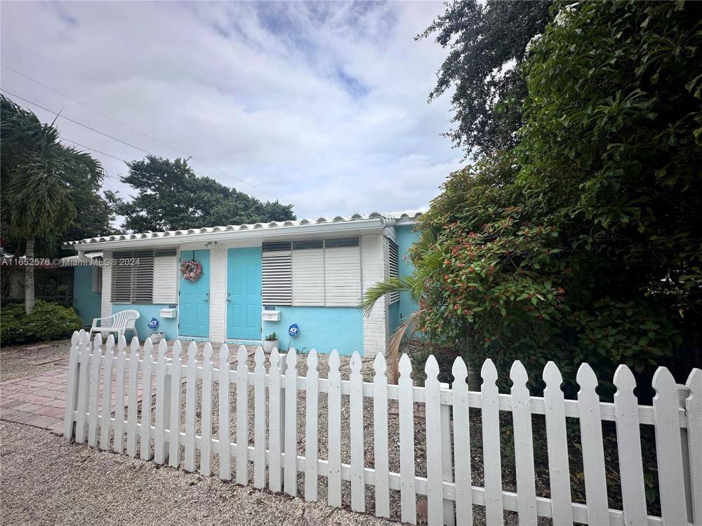 Apartment for rent at 1307 N 23rd Ave, Hollywood, FL 33020