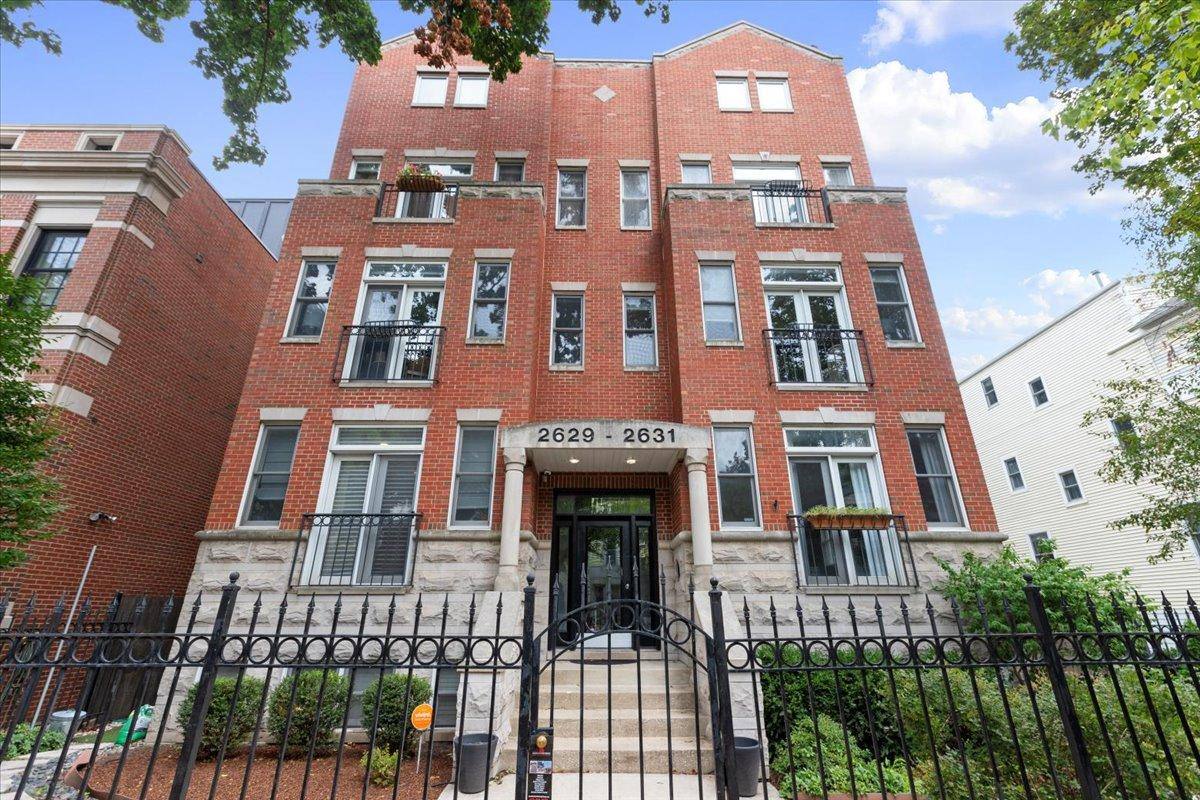 Apartment for rent at 2629 N Dayton St #3S, Chicago, IL 60614