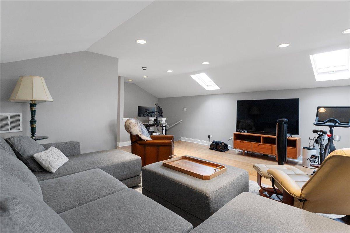 Apartment for rent at 2629 N Dayton St #3S, Chicago, IL 60614